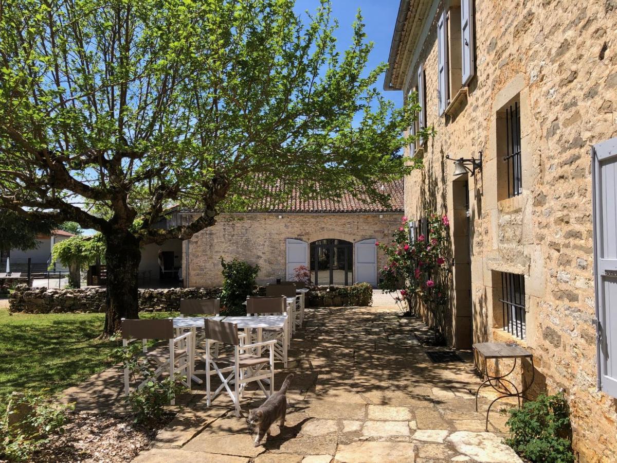 Domaine De Monplaisir Bed & Breakfast Caylus Exterior photo
