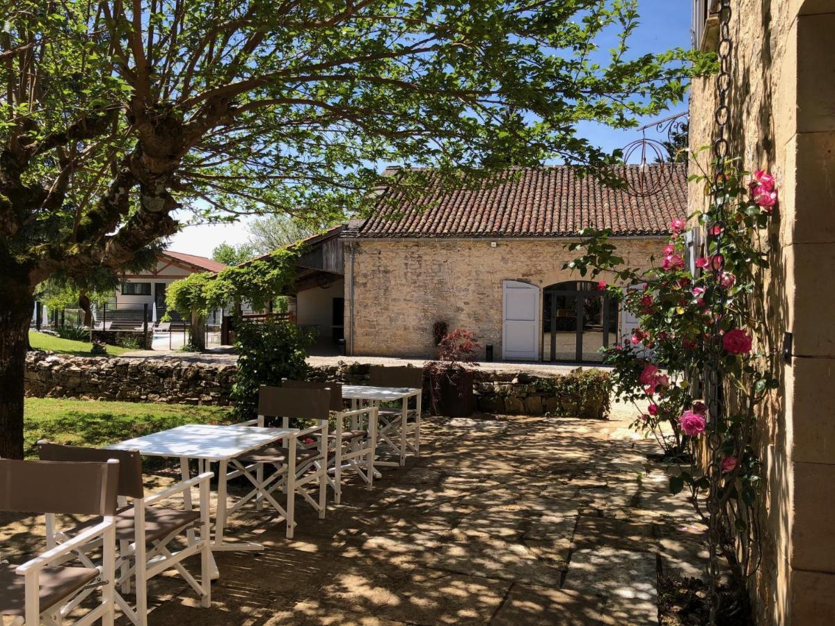 Domaine De Monplaisir Bed & Breakfast Caylus Exterior photo